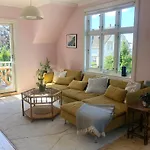 Ons - Classic Scandinavian Apartment